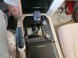 تۆیۆتا لاند کروزەر